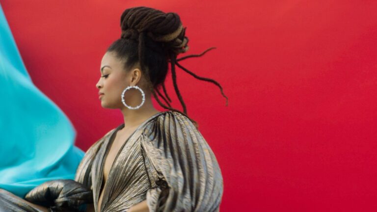 ValerieJune PressPhoto Credit RenataRaksha GeneralUse5 1024x576 1 2 768x432